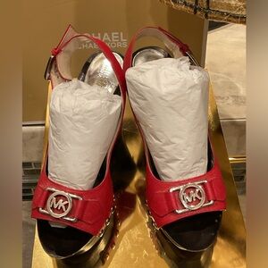 Michael Kors Platform heel